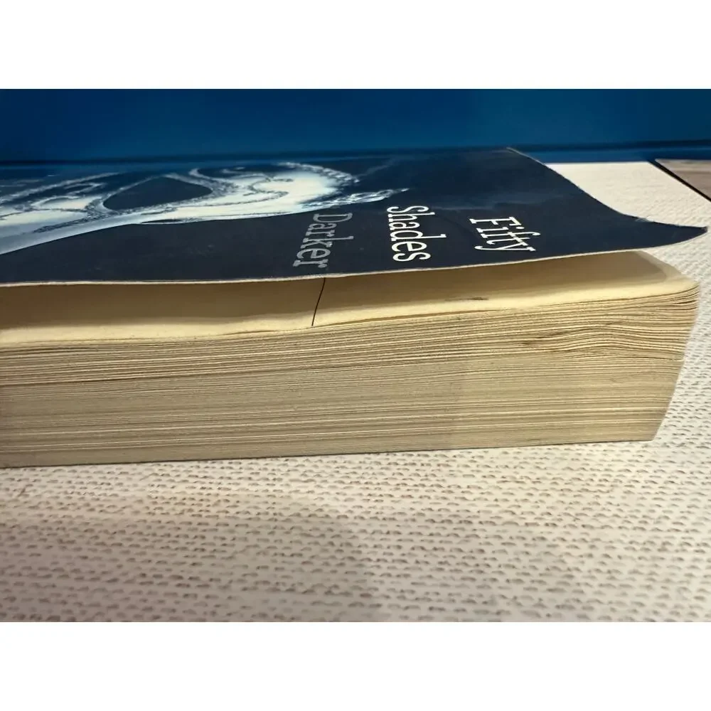 Fifty Shades of Grey 3 PIECE Vol 1 ,FIFTY SHADES DARKER VOL 2 & Grey spicy read